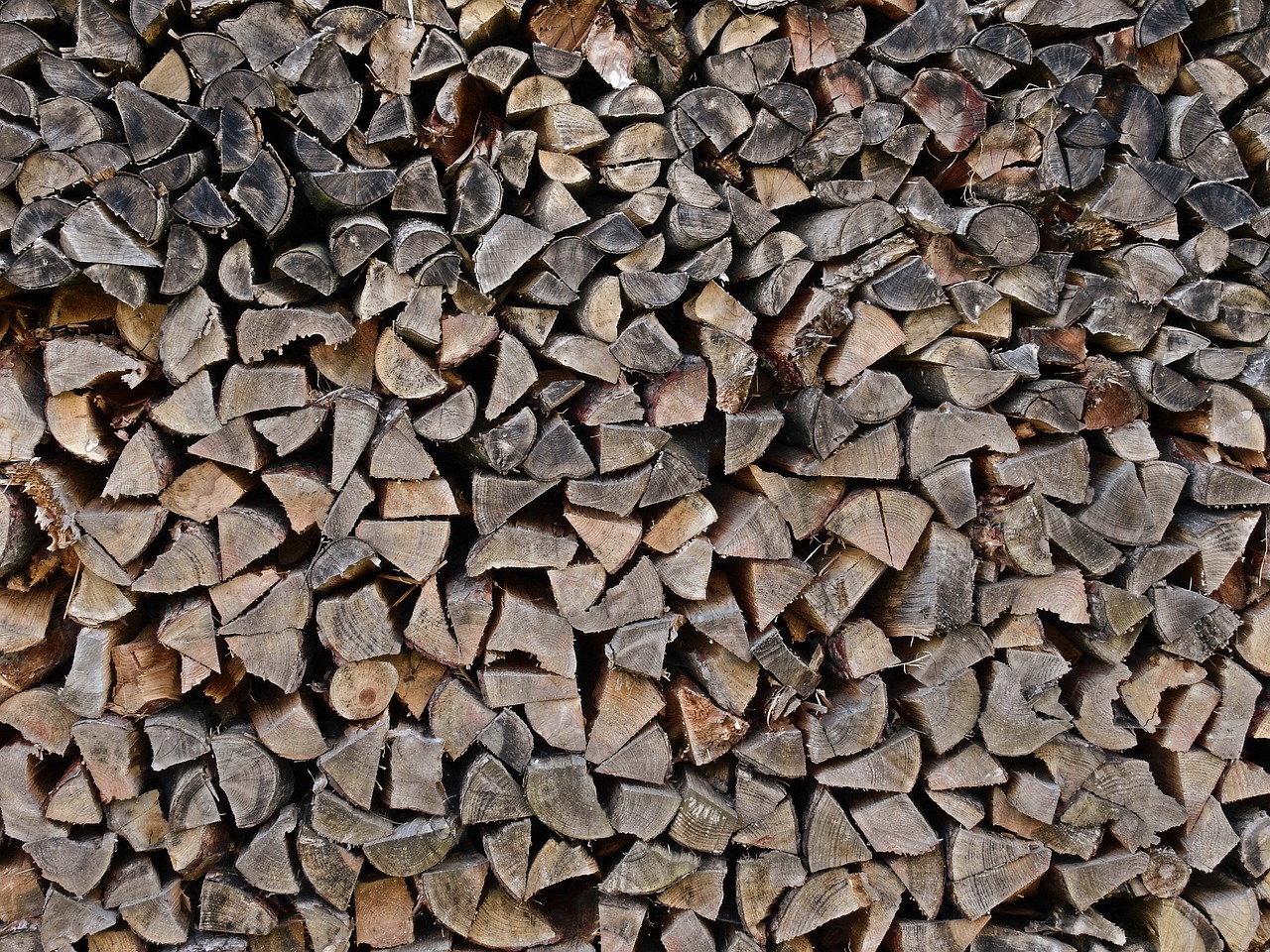 飛科電器：聯營企業純米科技獲新三板掛牌函 公司持股13.79%